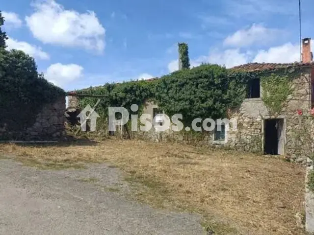 Casa adosada en venta en Vilasantar,