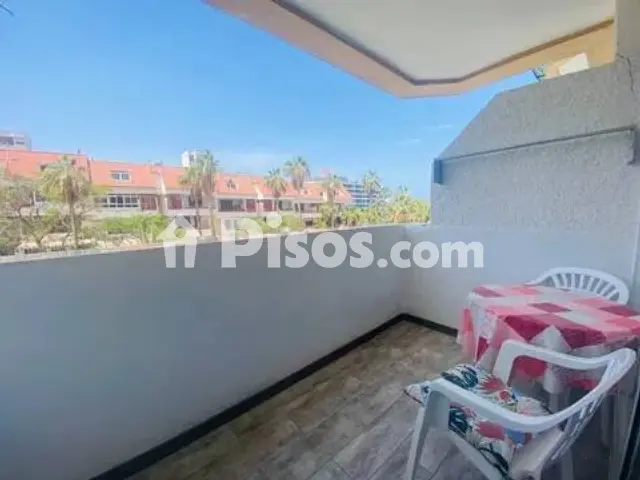 Piso en venta en Calle Noelia Afonso Cabrera, Playa de Las Américas (Arona) de 275.000 €
