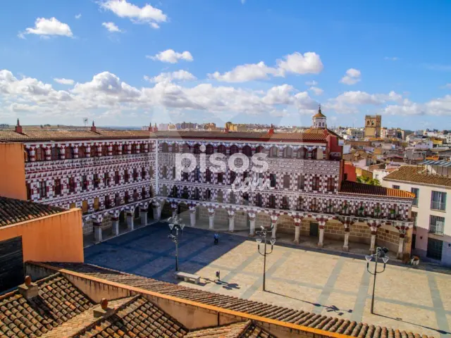 Piso en alquiler en Centro Histórico, Centro Histórico (Badajoz Capital) de 650 €<span>/mes</span>