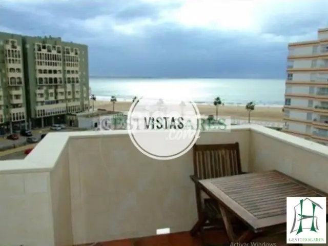 Piso en alquiler en Calle de las Olas, Valdelagrana (El Puerto de Santa María) de 750 €<span>/mes</span>