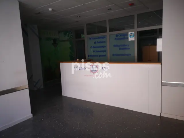 Local comercial en alquiler en Avenida Juan Carlos I, Centro-Corredera (Lorca) de 2.400 €<span>/mes</span>