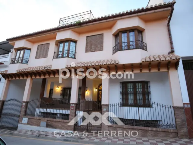 Chalet en venta en Benamargosa, Benamargosa de 478.000 €