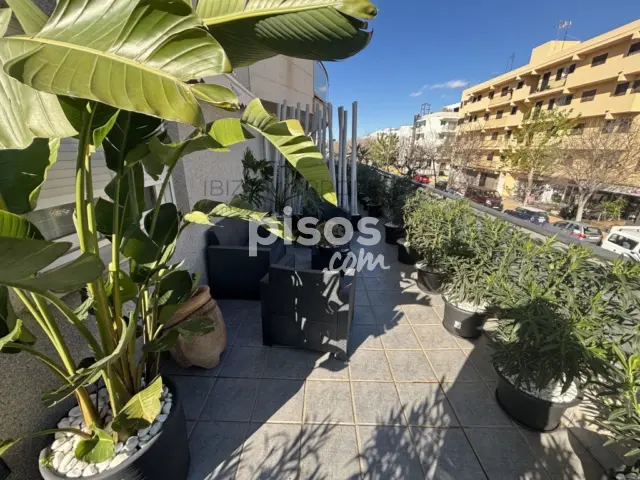 Apartamento en venta en Ses Figueretes-Platja D'en Bossa-Cas Serres, Ses Figueretes-Platja d'en Bossa-Cas Serres (Ibiza - Eivissa) de 850.000 €