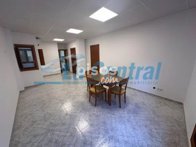 Piso en alquiler en Carrer de Montcada, 46, Centre (Tortosa) de 400 €<span>/mes</span>