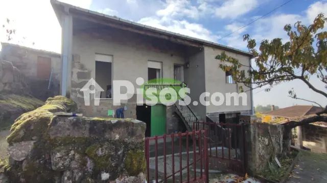 Casa en venta en Pereiro de Aguiar (O), O Pereiro de Aguiar de 49.900 €