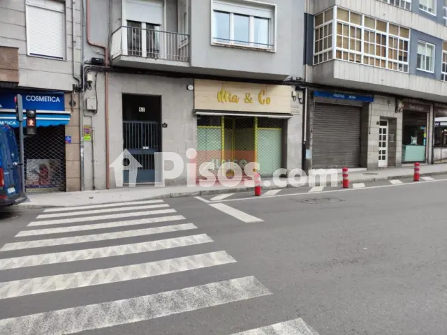 Local comercial en alquiler en Ourense, O Couto (Ourense Capital) de 650 €<span>/mes</span>