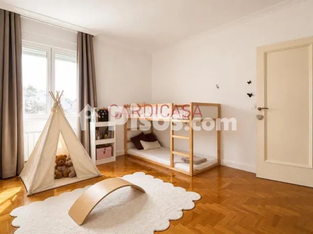 Piso en venta en Plaza de Isabel La Católica, Praza España-Zona Corte Inglés (Distrito Casco Urbano. Vigo) de 285.000 €