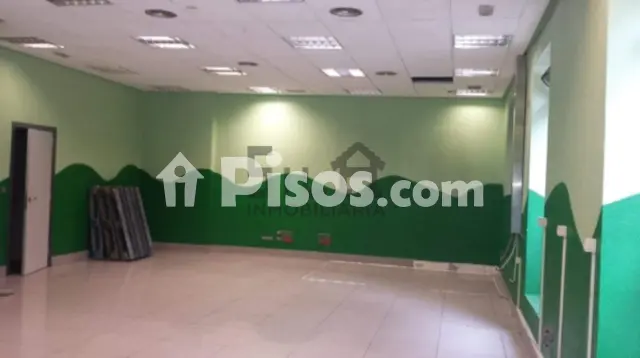 Local comercial en alquiler en Calle de Ervedelo, cerca de Calle de Murillo, O Couto (Ourense Capital) de 800 €<span>/mes</span>