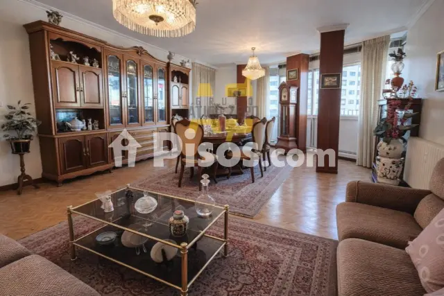 Piso en venta en Calle de Taboada Leal, Praza España-Zona Corte Inglés (Distrito Casco Urbano. Vigo) de 380.000 €
