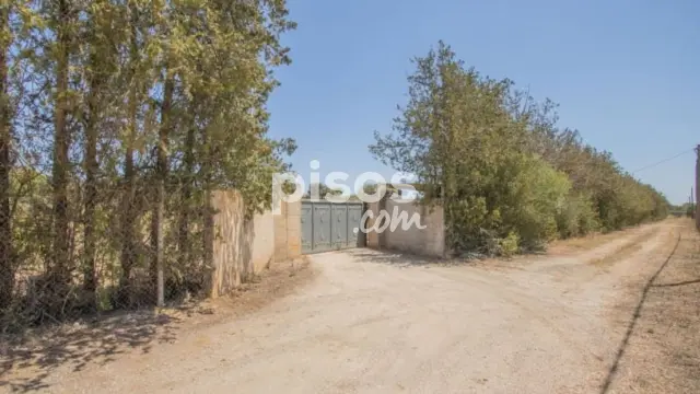 Chalet en venta en Calle 4 - Parcelas 485 y 52 (Terrades), Número 0, Santa Maria del Camí de 643.200 €