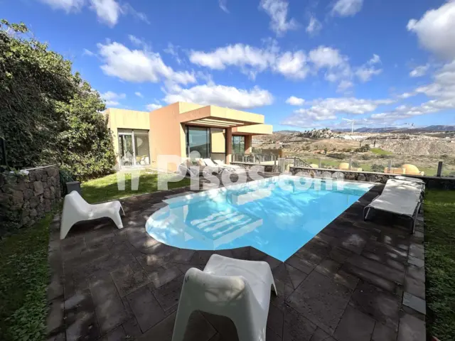 Chalet en venta en Calle Swing, El Salobre (San Bartolomé de Tirajana) de 2.041.000 €