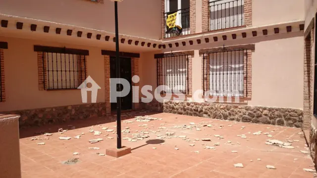 Garaje en venta en Calle C Enebro
