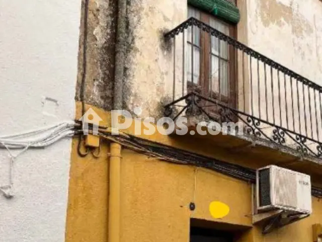 Casa en venta en Calle C Cervantes, Almadén de 41.800 €