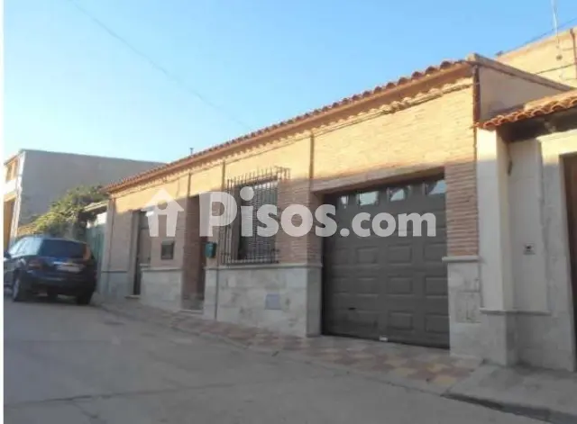 Casa en venta en Calle Clsegovia