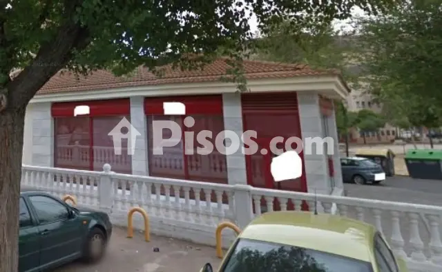 Local comercial en venta en Calle Pzalcudia