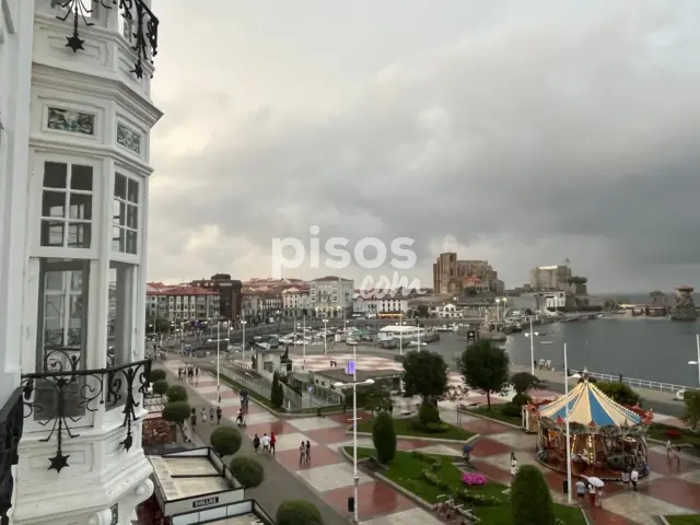 Piso en alquiler en Centro, Centro (Castro Urdiales) de 1.600 €<span>/mes</span>