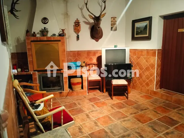 Casa en venta en Abenójar