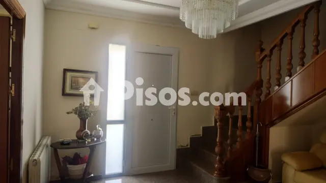Casa adosada en venta en Argamasilla de Calatrava