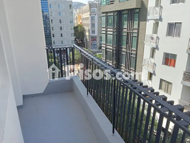 Piso en alquiler en Centro-Zona Calle Castillo, Centro-Zona Calle Castillo (Distrito Centro-Ifara. Santa Cruz de Tenerife Capital) de 1.350 €<span>/mes</span>
