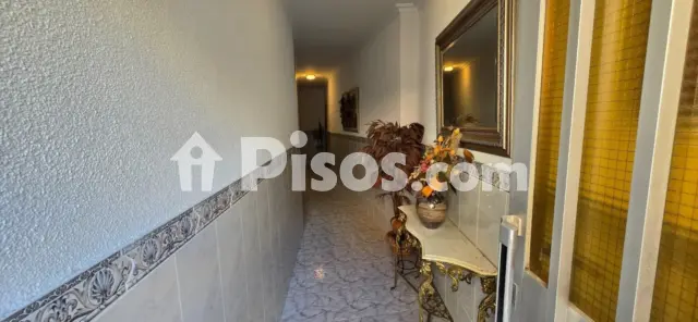Casa adosada en venta en Centro