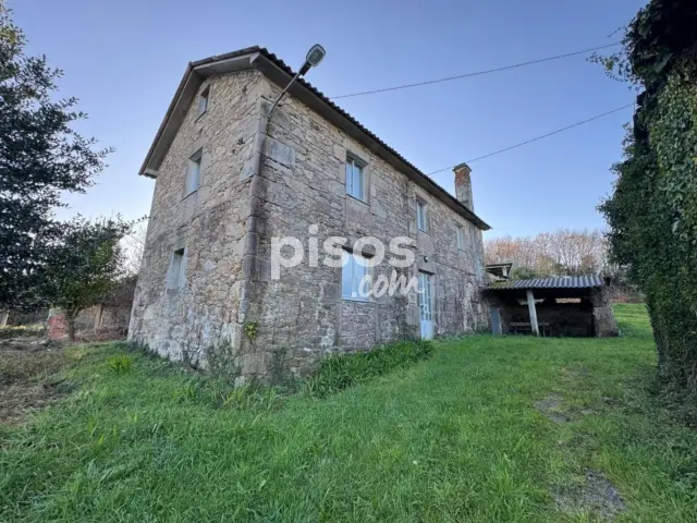 Chalet en venta en Monfero, Monfero de 95.000 €