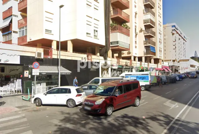 Local comercial en alquiler en La Unión-Cruz del Humilladero-Los Tilos, La Unión-Cruz del Humilladero-Los Tilos (Distrito Cruz de Humilladero. Málaga Capital) de 2.500 €<span>/mes</span>