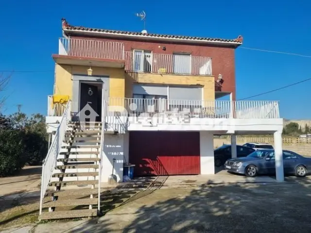Chalet en venta en Barrios Rurales del Norte, Barrios Rurales del Norte (Zaragoza Capital) de 169.000 €