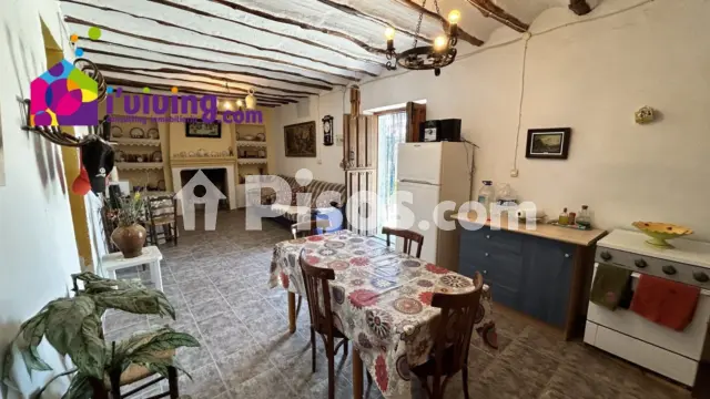 Finca rústica en alquiler en Cantoria, Cantoria de 500 €<span>/mes</span>