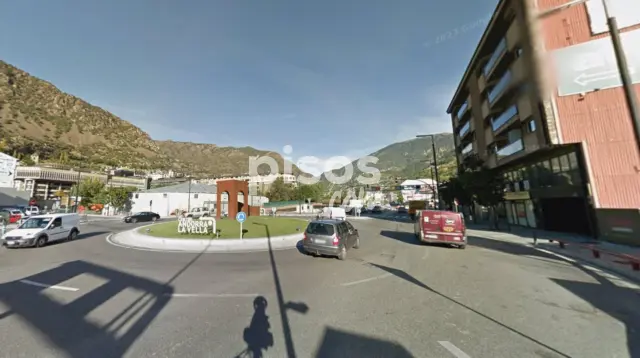 Piso en alquiler en Centre, Centre (Andorra la Vella) de 5.050 €<span>/mes</span>