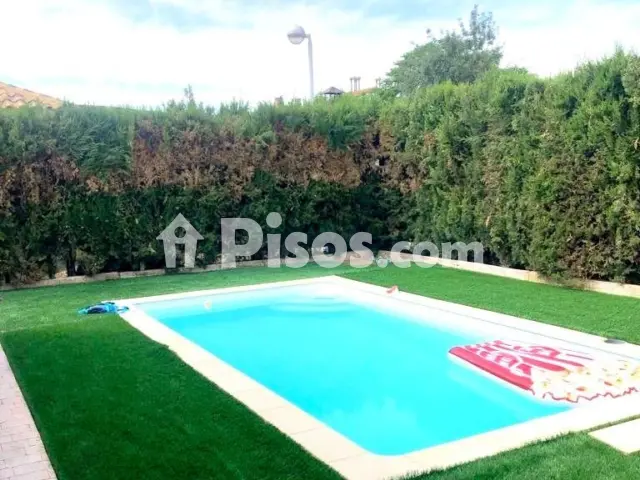 Chalet en venta en Pinseque, Pinseque de 290.500 €