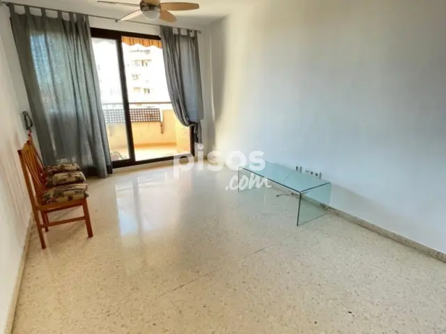 Piso en alquiler en Mislata, Centre-La Canaleta (Mislata) de 1.300 €<span>/mes</span>