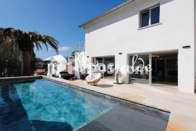 Casa en venta en Hendaye, Hendaye de 894.000 €