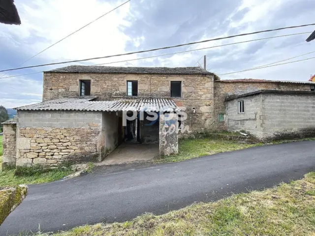 Casa en venta en Ambroa, Irixoa (S. Lourenzo) de 73.000 €