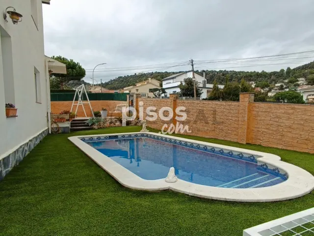 Chalet en venta en Carrer de la Guatlla, Bigues (Bigues i Riells del Fai) de 370.000 €