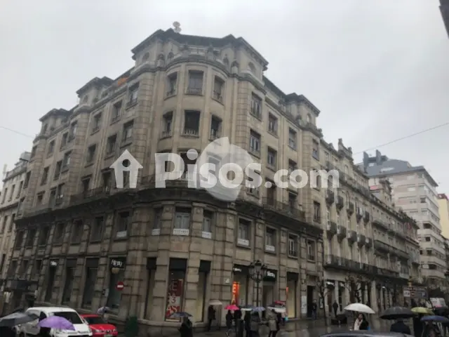 Oficina en alquiler en Calle de la Concordia, Centro (Ourense Capital) de 1.750 €<span>/mes</span>