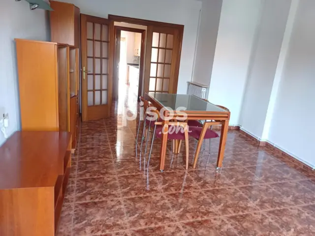 Piso en alquiler en Concòrdia, La Creu Alta (Sabadell) de 1.490 €<span>/mes</span>