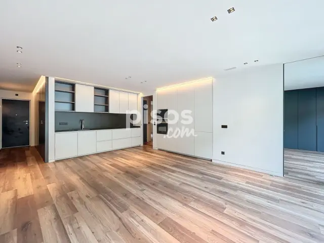 Apartamento en alquiler en Centre, Centre (Andorra la Vella) de 5.000 €<span>/mes</span>