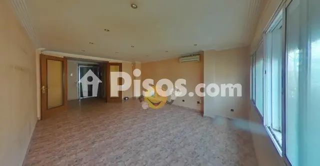 Piso en venta en Avinguda dels Països Catalans, 111, cerca de Carrer de Gandesa en Ponent por 158.000 €