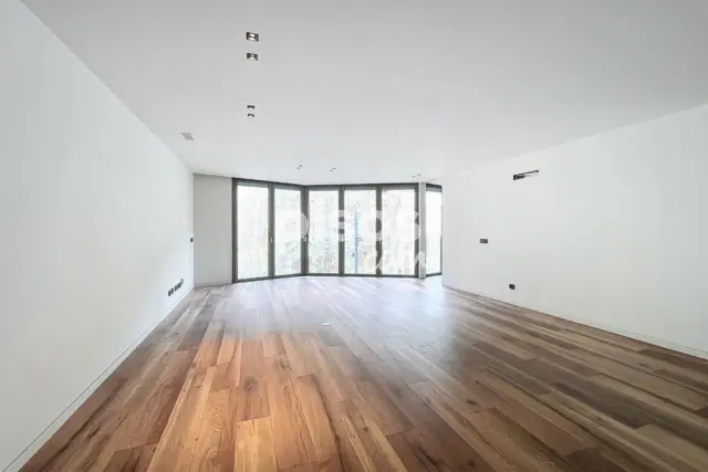 Apartamento en alquiler en Centre, Centre (Andorra la Vella) de 4.000 €<span>/mes</span>