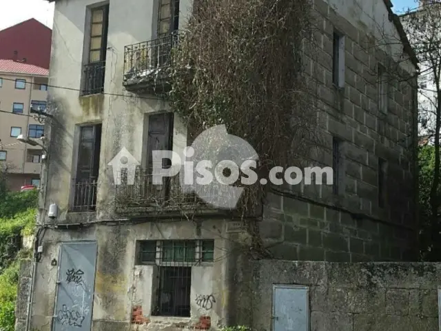 Casa en venta en Veintiuno, Vinteún (Ourense Capital) de 60.000 €