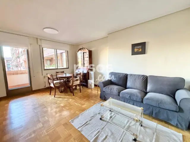 Piso en alquiler en Avenida de Pío XII, Centro (Logroño) de 850 €<span>/mes</span>