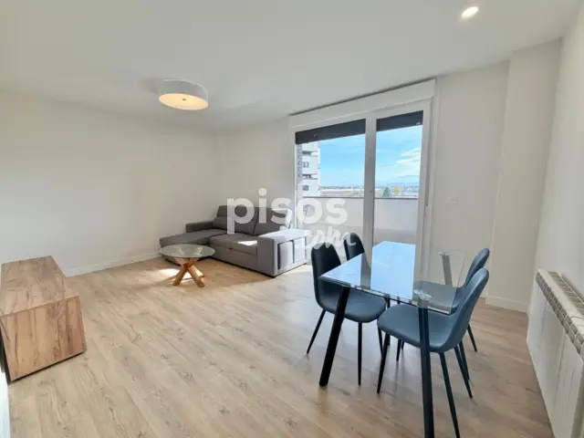 Piso en alquiler en Calle Ps Maria Moliner, San Adrián-La Cava-El Arco (Logroño) de 1.100 €<span>/mes</span>