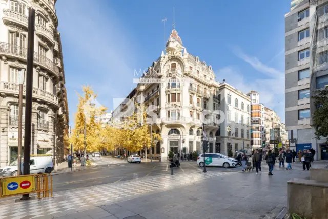 Ático en venta en Calle Gran Vía de Colón, 2, cerca de Calle Reyes Católicos, Centro-Catedral (Granada Capital) de 750.000 €