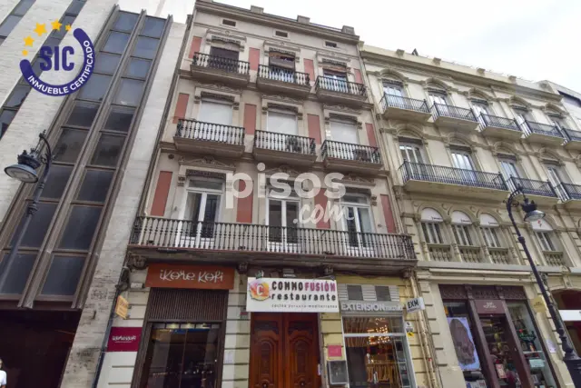 Piso en venta en Carrer de Pasqual i Genís, Sant Francesc (Distrito Ciutat Vella. València Capital) de 225.000 €