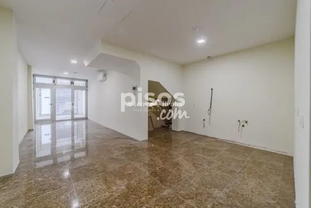 Piso en venta en Calle de Fernando Primo de Rivera, cerca de Calle Calvo Sotelo, Salamanca-Uruguay-Las Mimosas (Distrito Centro-Ifara. Santa Cruz de Tenerife Capital) de 250.000 €