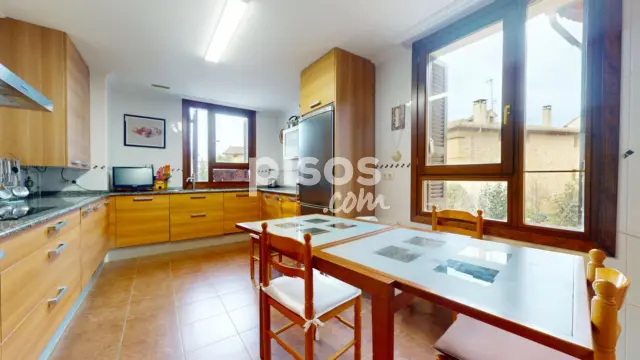 Piso en venta en Calle de Correo, Mañeru de 197.000 €