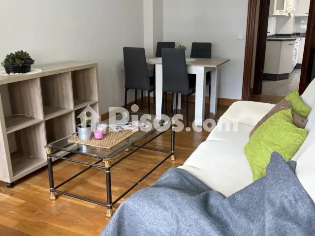 Piso en alquiler en Avenida de Sancho 'El Fuerte', Iturrama-Azpilagaña (Pamplona - Iruña) de 1.150 €<span>/mes</span>