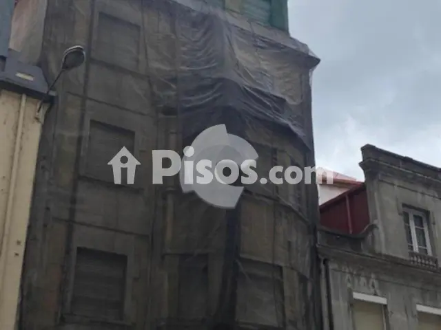 Casa en venta en Avda. Portugal-Couto, O Couto (Ourense Capital) de 230.000 €