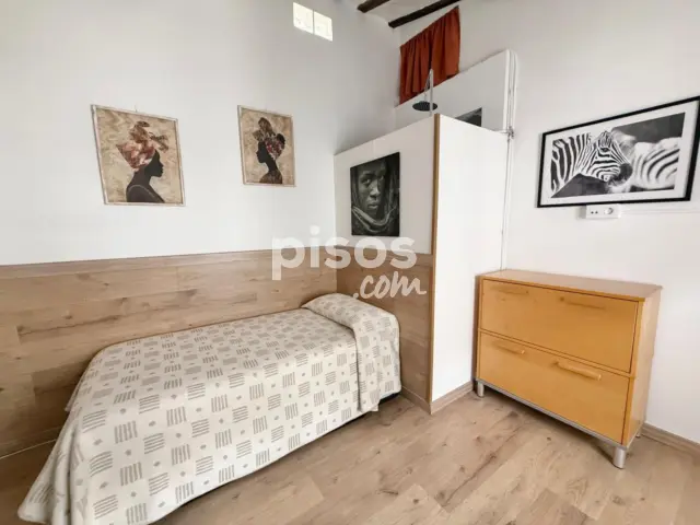 Piso en alquiler en Calle de Bretón de los Herreros, Casco Antiguo (Logroño) de 650 €<span>/mes</span>