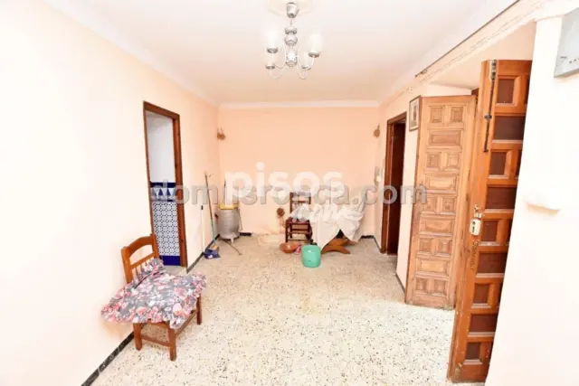 Casa en venta en Calle Ladera, Setenil de las Bodegas de 45.000 €